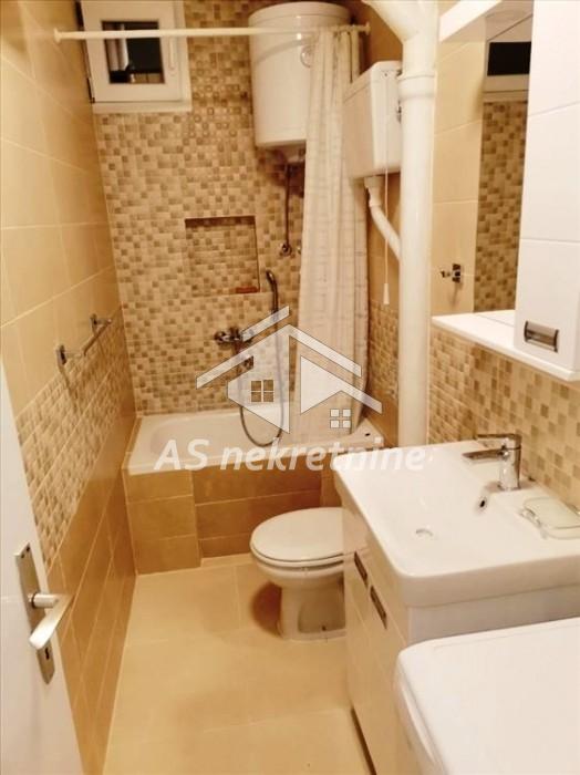 kuca-izdavanje-dVbpNdMMKS Trosoban stan za izdavanje, Banovo Brdo, Beograd, 62m², 650 €/mes