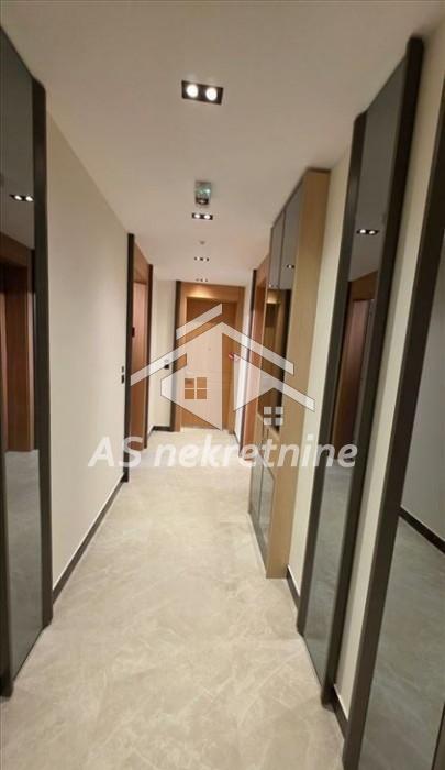 kuca-izdavanje-g4YE7Ii70r Dvosoban stan za izdavanje, Centar, Beograd, 66m², 1.600 €/mes