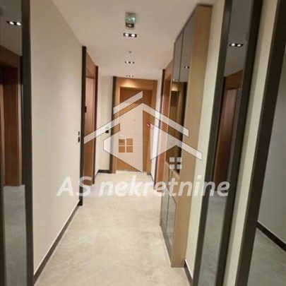 Dvosoban stan za izdavanje, Centar, Beograd, 66m², 1.600 €/mes