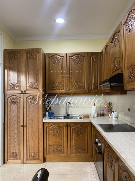 Stan Prodaja Novi Sad  132 m2