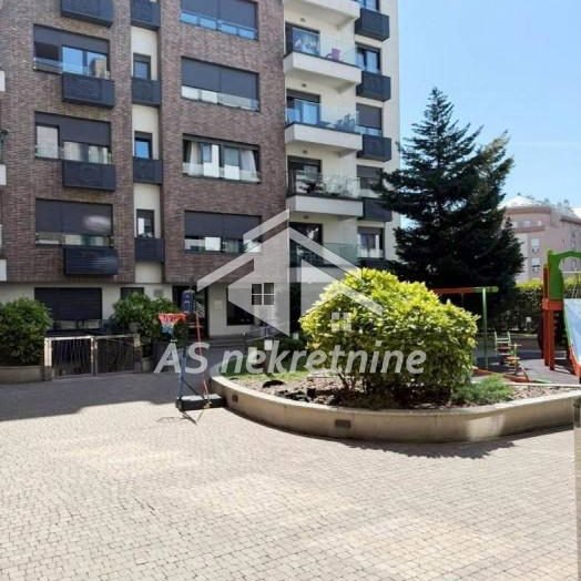 Dvosoban stan za izdavanje, Južni Bulevar, Beograd, 55m², 1.100 €/mes