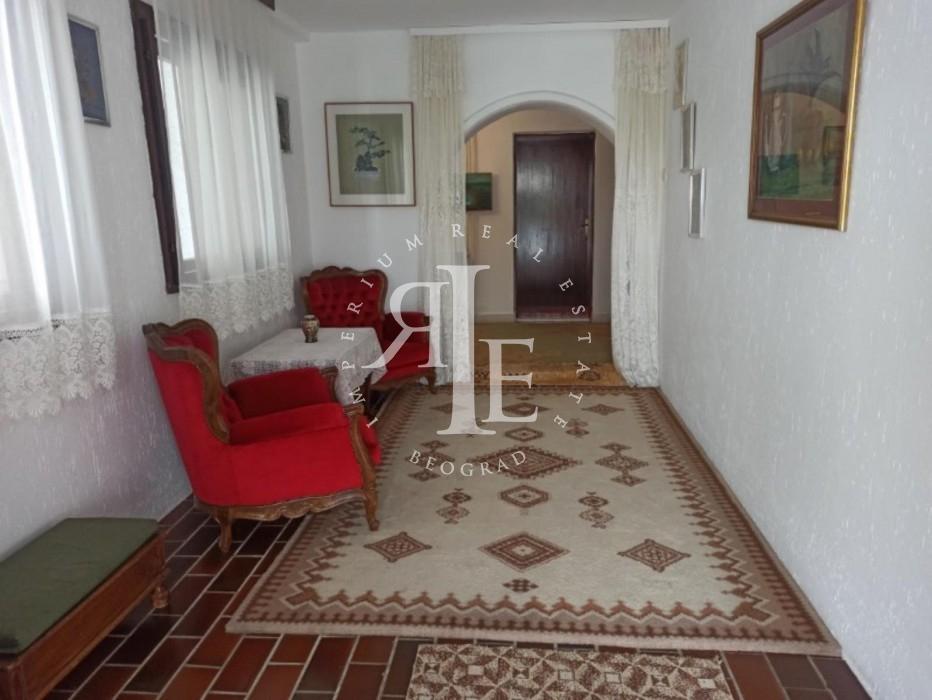 Kuća Prodaja Beograd Mala Moštanica 300 m2