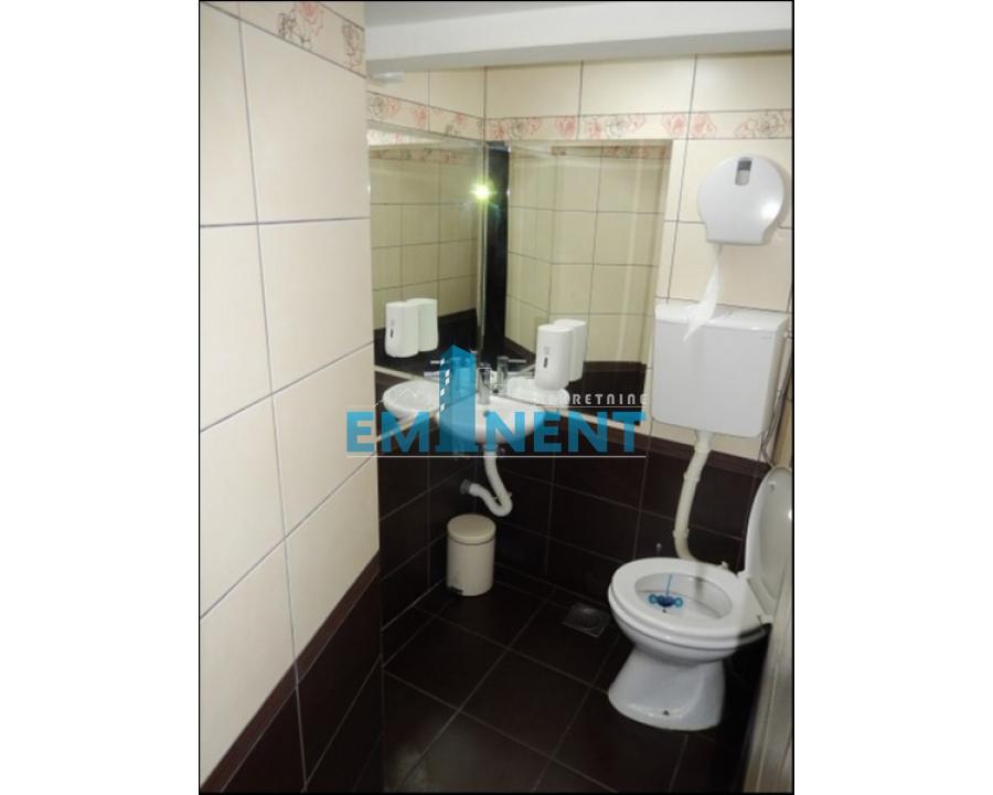 kuca-izdavanje-i7VzoXU5XP Lokal na prodaju, Voždovačka Crkva, Beograd, 120m², 180.000 €