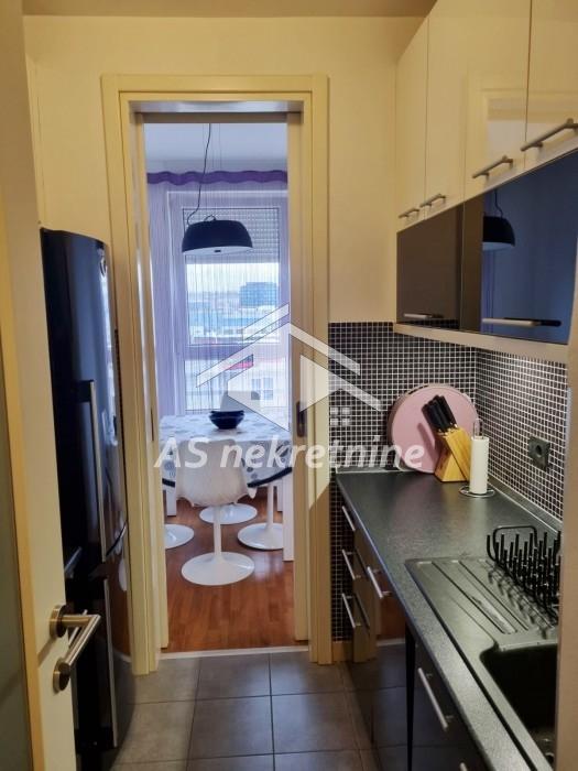 Stan Izdavanje Beograd Blok 67 - Belville 52 m2