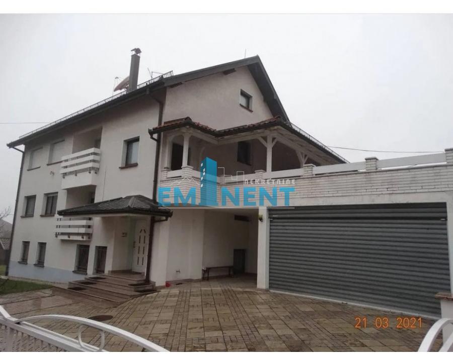Kuća na prodaju, Sremčica, Beograd, 300m², 360.000 €