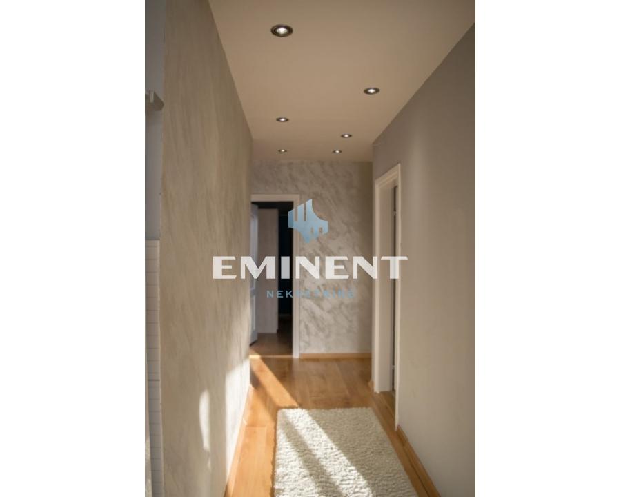 Kuća Prodaja Beograd Kuća Prodaja Beograd Ledine 200 m2