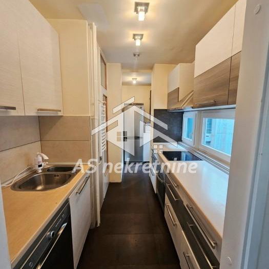 Stan Izdavanje Beograd Blok 23 73 m2