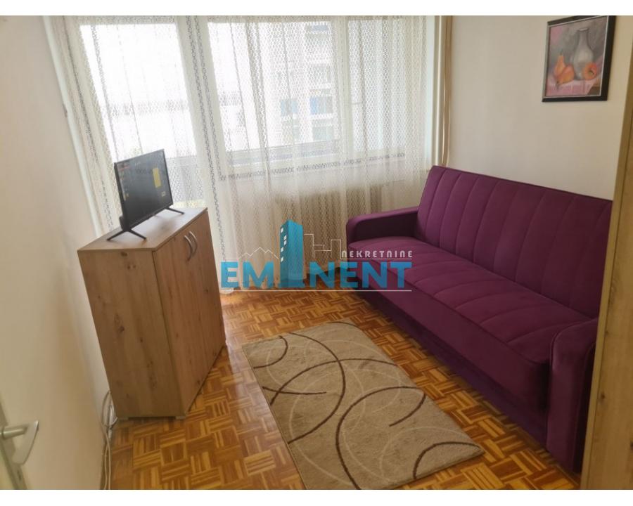 Stan Izdavanje Beograd Centar (Čukarica) 84 m2