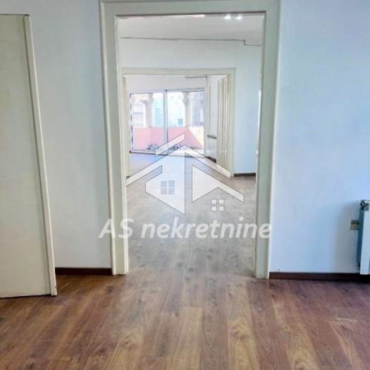 Četvorosoban stan za izdavanje, Zeleni Venac, Beograd, 107m², 1.400 €/mes