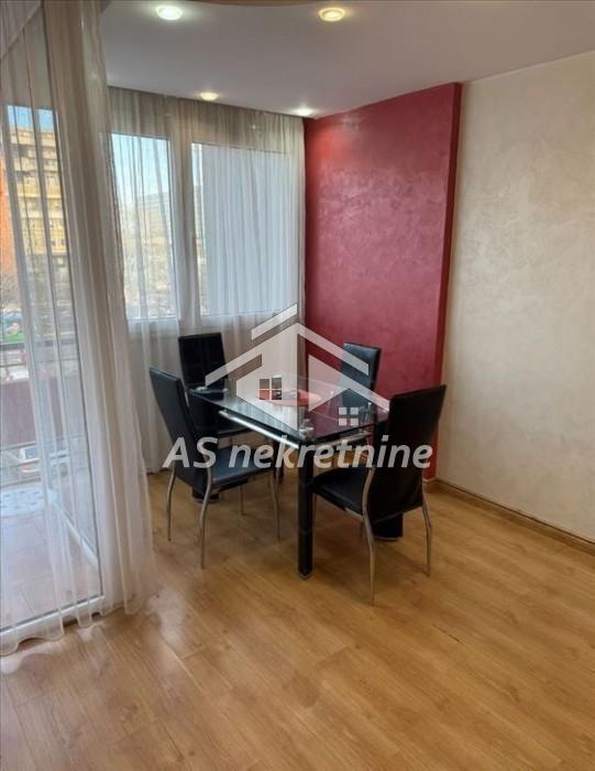 Stan Izdavanje Beograd Blok 22 80 m2