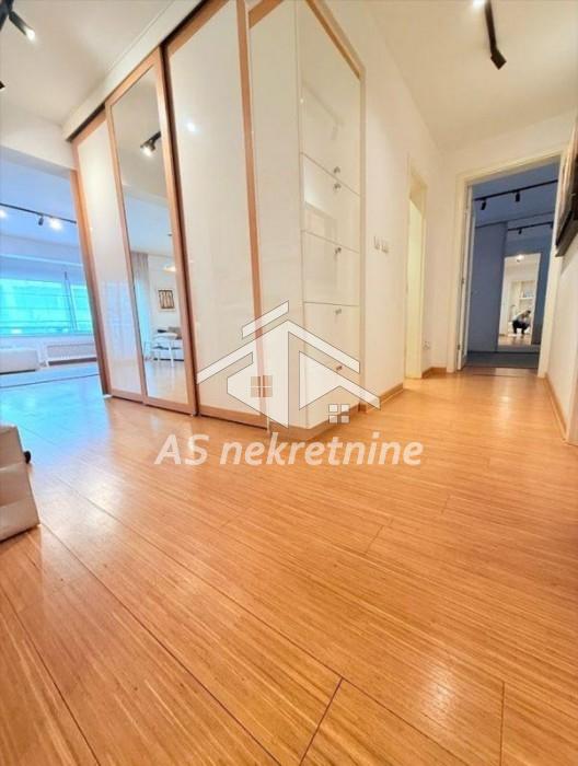 kuca-izdavanje-w9ATsd9L6I Trosoban stan za izdavanje, Hram Svetog Save, Beograd, 100m², 3.600 €/mes