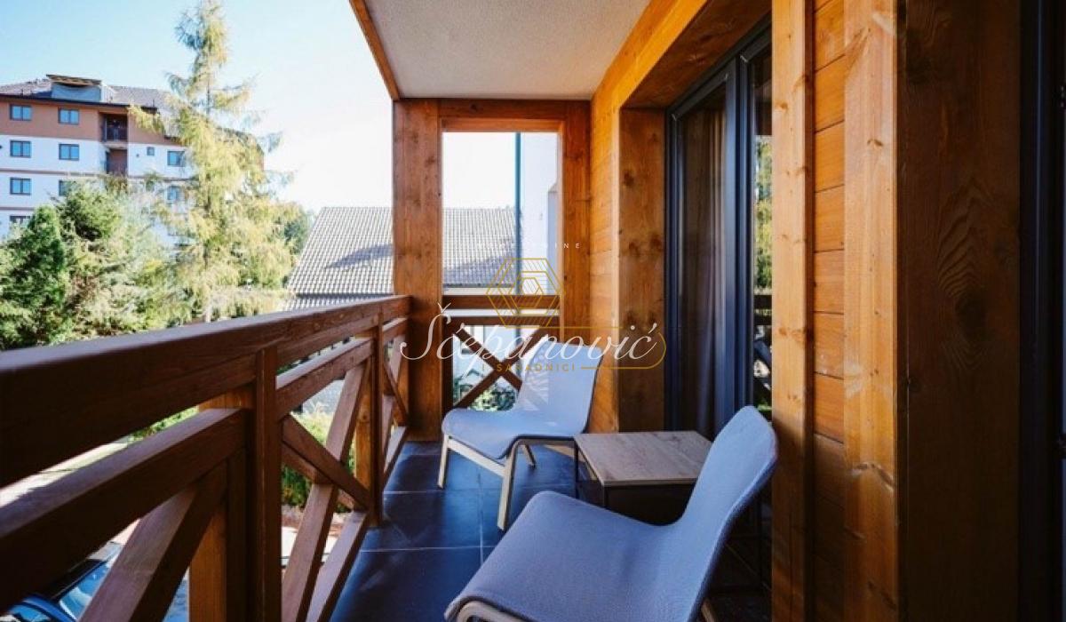 Lokal Prodaja Zlatibor  684 m2