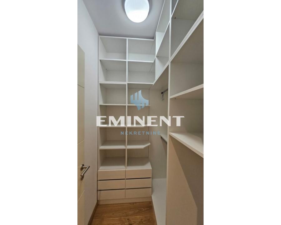 Stan Prodaja Beograd Blok 65 70 m2