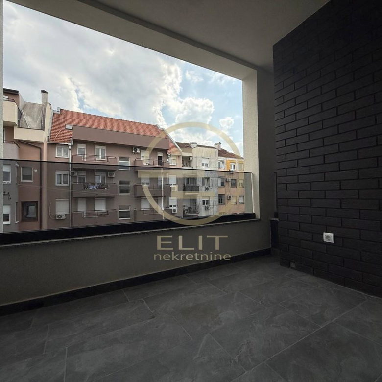 Stan Prodaja Novi Sad  136 m2