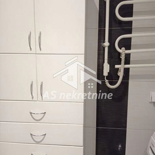 Trosoban stan na prodaju, Cvetkova Pijaca, Beograd, 133m², 279.000 €