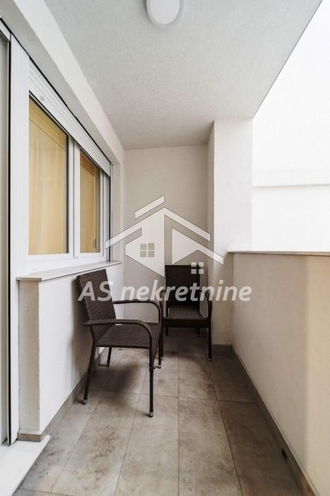 kuca-prodaja-4pz1Ry7l25 Dvosoban stan za izdavanje, Vukov Spomenik, Beograd, 40m², 800 €/mes
