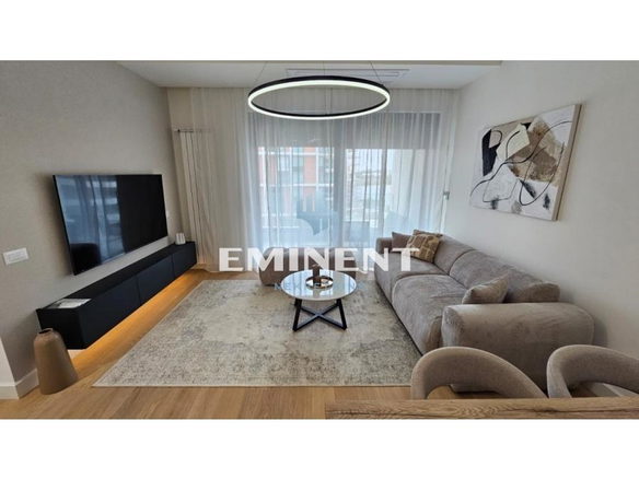 Stan Izdavanje Beograd  55 m2