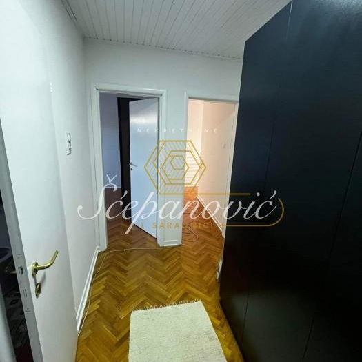 Trosoban stan na prodaju, Grbavica, Novi Sad, 71m², 166.000 €