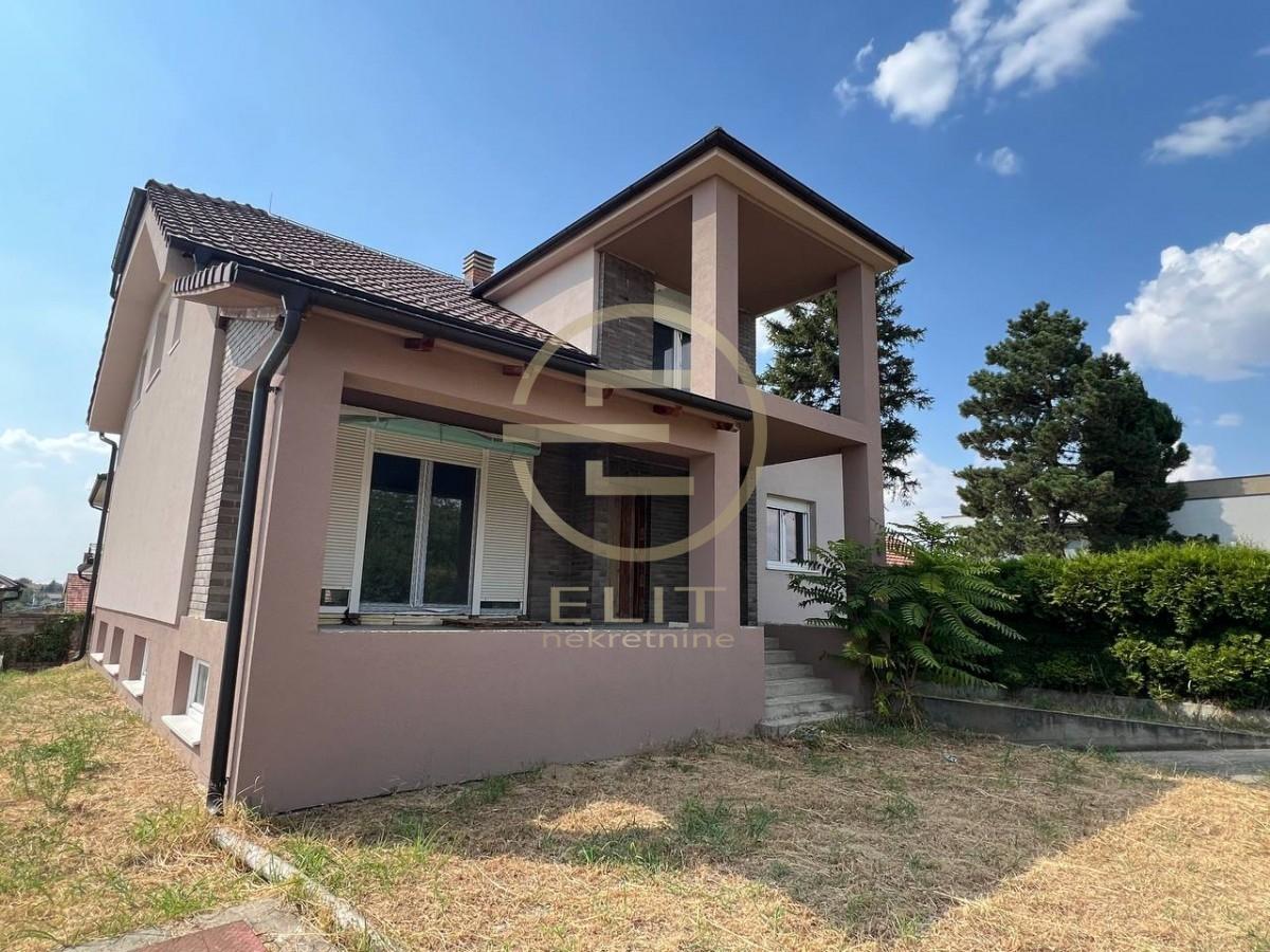 Kuća Prodaja Novi Sad Kuća Prodaja Novi Sad Popovica 163 m2