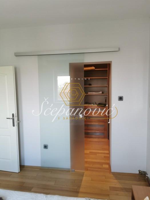 kuca-prodaja-Bh3ChMm89G Dvosoban stan na prodaju, Grbavica, Novi Sad, 77m², 231.000 €