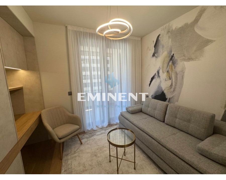 kuca-prodaja-Ckzv4ZZ7Hp Četvorosoban stan za izdavanje, Blok 65, Beograd, 100m², 2.500 €/mes