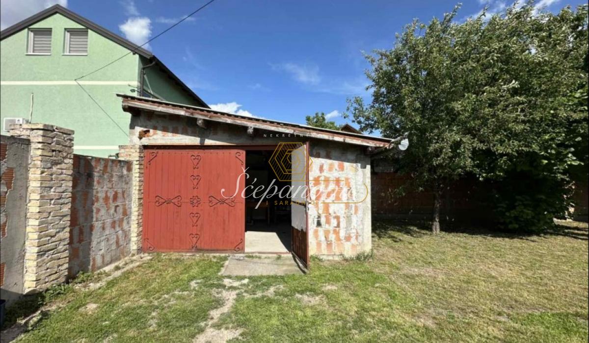 kuca-prodaja-E0rSDHb3A0 Kuća na prodaju, Klisa, Novi Sad, 204m², 290.000 €