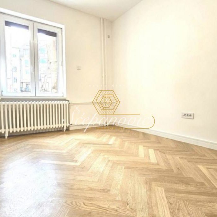 Stan Prodaja Novi Sad  75 m2