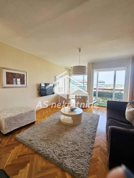 Stan Izdavanje Beograd Blok 23 73 m2