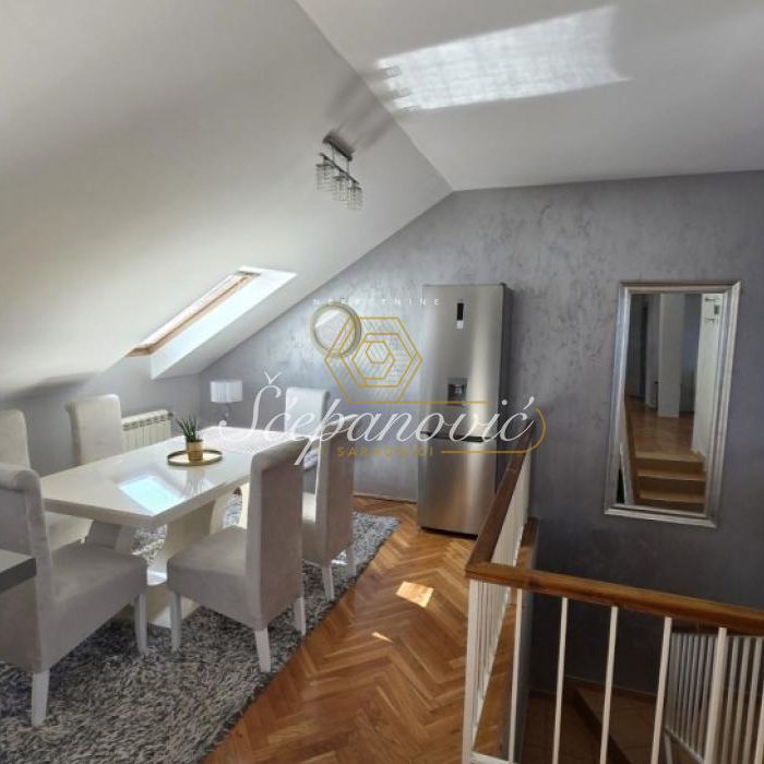 Stan Prodaja Novi Sad  55 m2