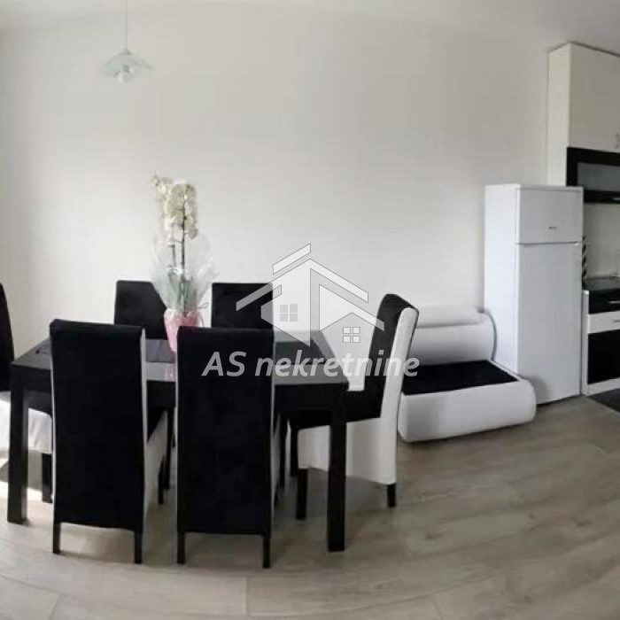 Stan Izdavanje Beograd Cvetkova Pijaca 60 m2