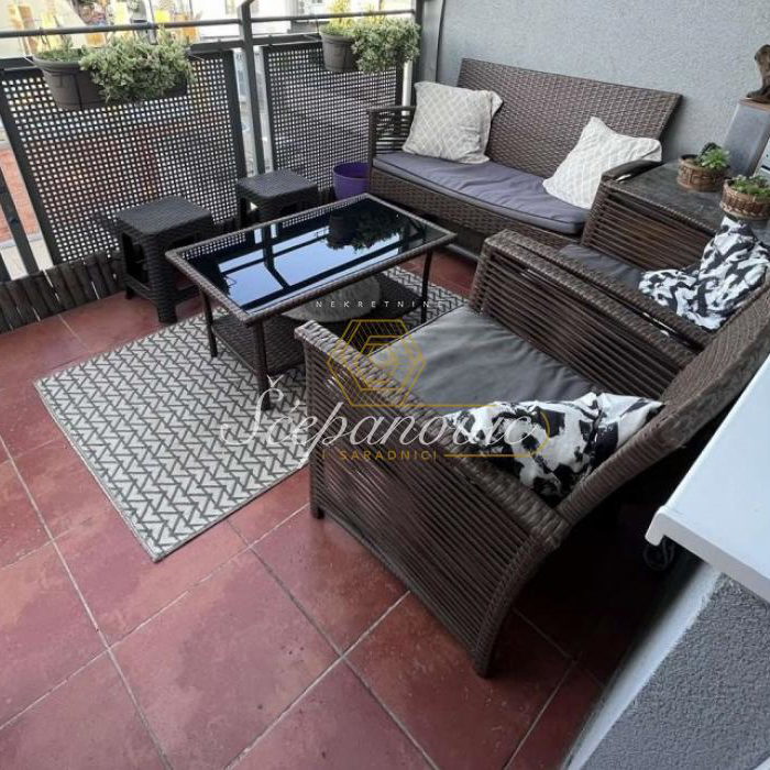 Trosoban stan na prodaju, Petrovaradin, Novi Sad, 75m², 199.000 €