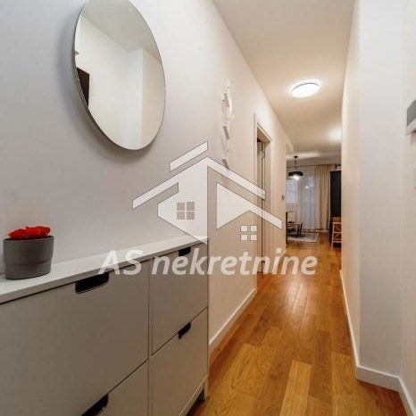 Dvosoban stan za izdavanje, Vukov Spomenik, Beograd, 40m², 800 €/mes