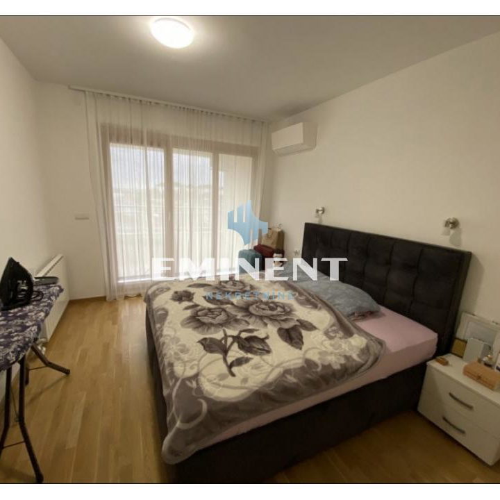 Stan Izdavanje Beograd Blok 45 57 m2