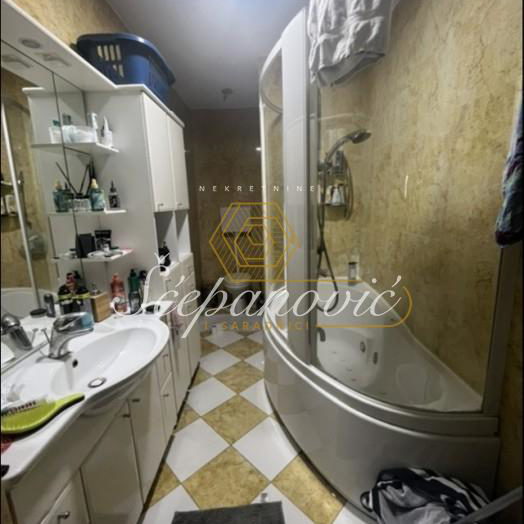 Stan Izdavanje Novi Sad  47 m2