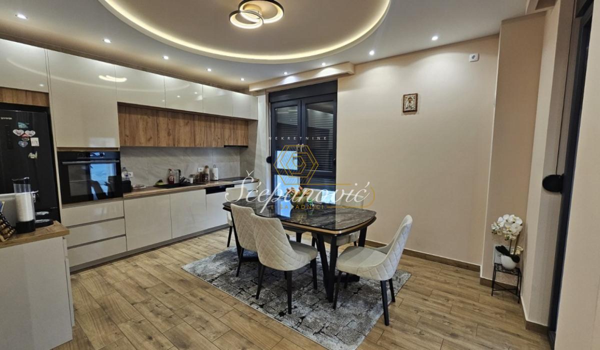 Kuća Prodaja Novi Sad Južni Telep 235 m2