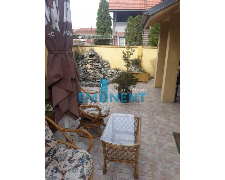 Kuća Prodaja Beograd Kuća Prodaja Beograd Ledine 167 m2