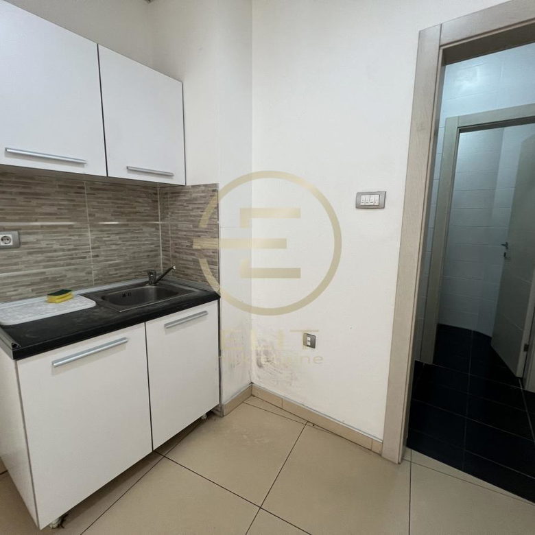 Lokal na prodaju, Grbavica, Novi Sad, 229m², 452.000 €