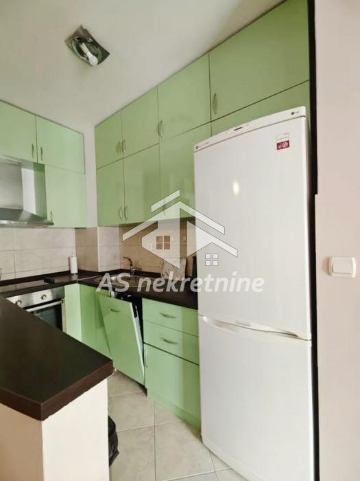 Stan Izdavanje Beograd Đeram Pijaca 58 m2