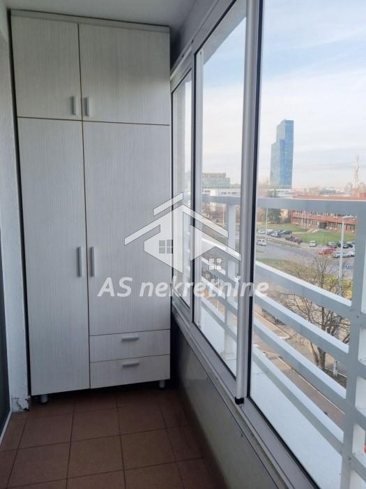 Stan Izdavanje Beograd Blok 67 - Belville 52 m2