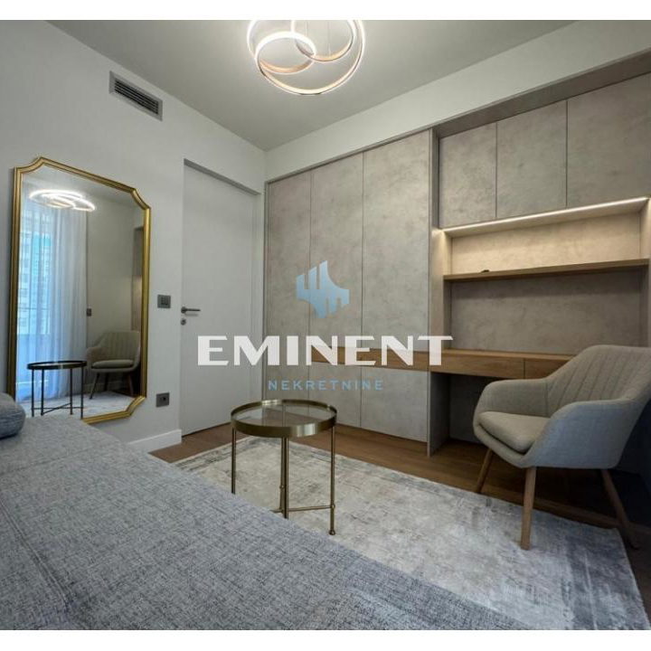 Četvorosoban stan za izdavanje, Blok 65, Beograd, 100m², 2.500 €/mes