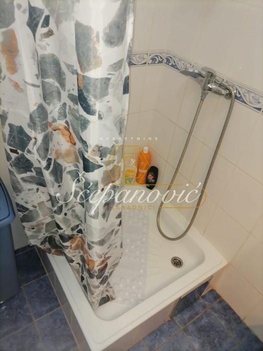 Trosoban stan na prodaju, Salajka, Novi Sad, 71m², 160.000 €