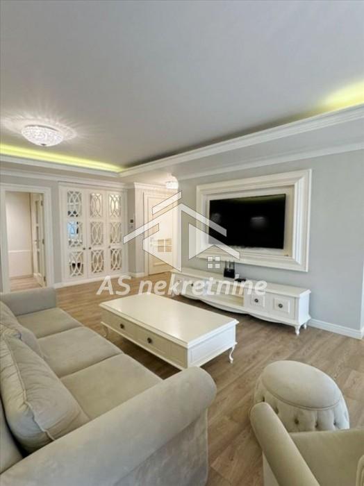 Stan Izdavanje Beograd Stan Izdavanje Beograd Senjak 215 m2