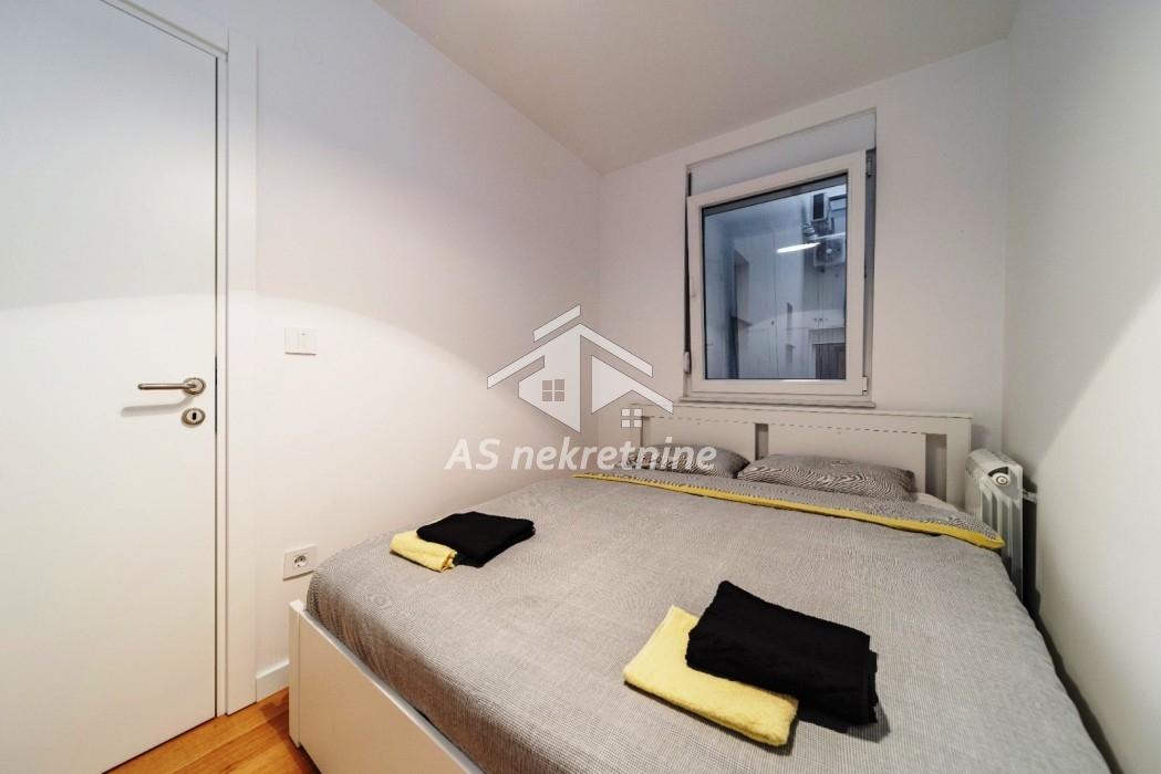 kuca-prodaja-aGSU5lDMW0 Dvosoban stan za izdavanje, Vukov Spomenik, Beograd, 40m², 800 €/mes