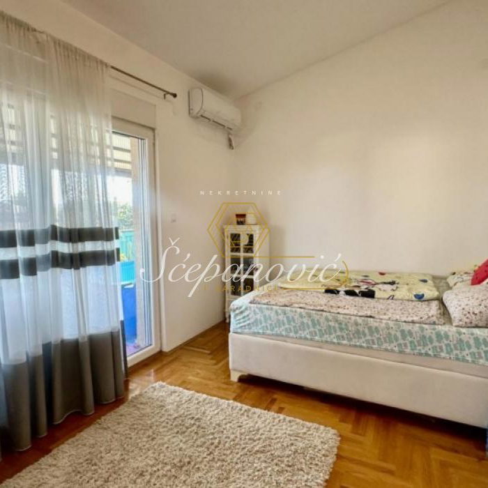 Stan Prodaja Novi Sad  157 m2