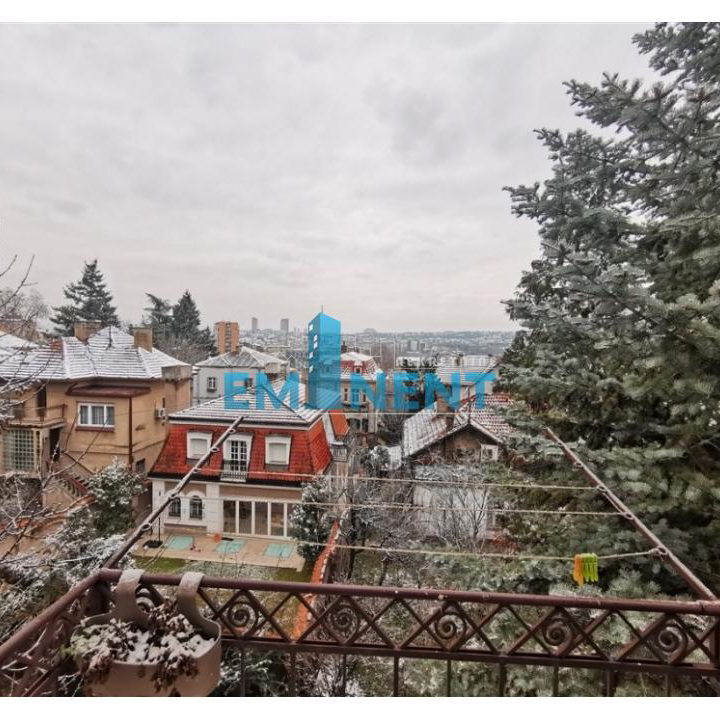 Četvorosoban stan za izdavanje, Neimar, Beograd, 143m², 1.300 €/mes