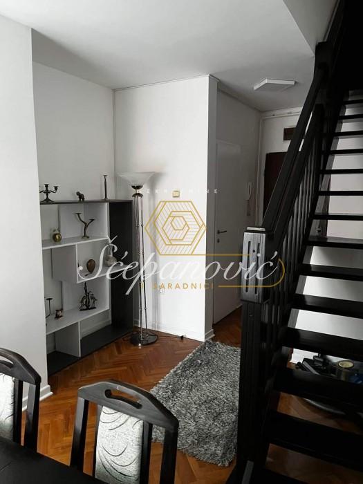 Stan Prodaja Novi Sad  71 m2