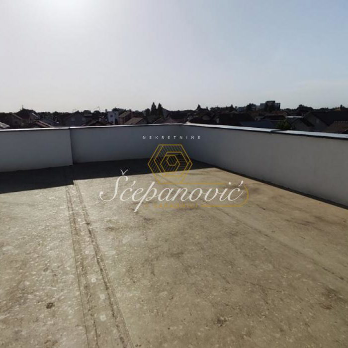 Trosoban stan na prodaju, Lipov Gaj, Novi Sad, 79m², 185.000 €
