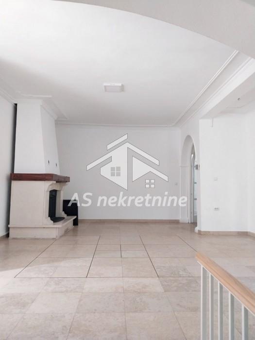 Kuća Izdavanje Beograd Neimar 260 m2