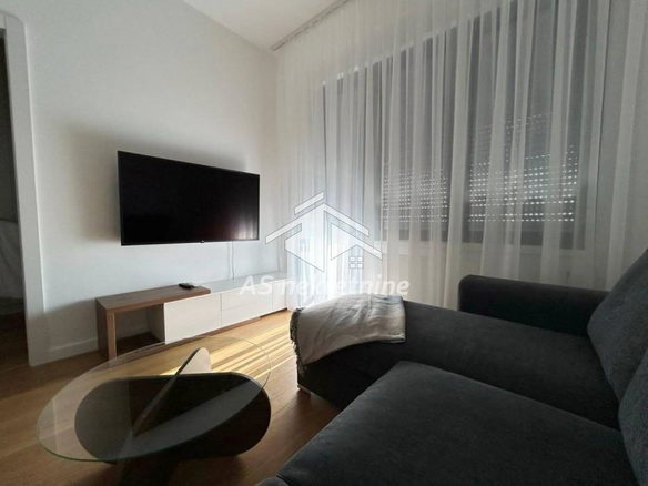 Stan Izdavanje Beograd Blok 58 45 m2