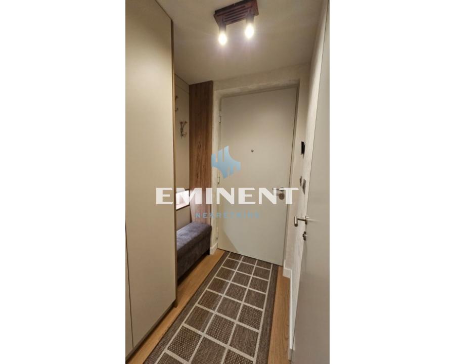 Trosoban stan za izdavanje, Blok 65, Beograd, 76m², 1.600 €/mes